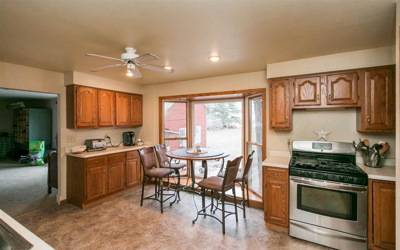 4226 V Street Homestead, IA 52236 - Photo 9 of 24 Gallery Image 9