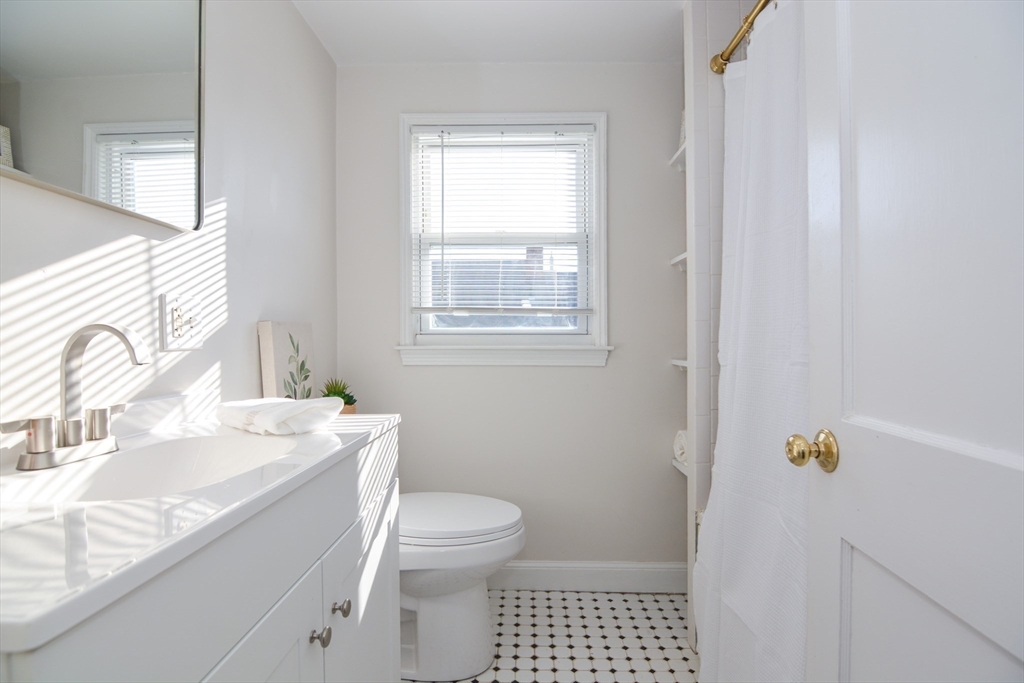 56 Perkins Avenue Malden, MA 02148 - Photo 16 of 23