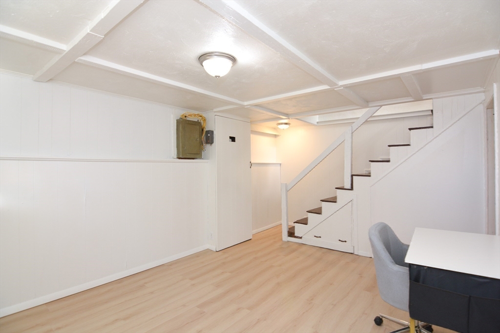 56 Perkins Avenue Malden, MA 02148 - Photo 18 of 23