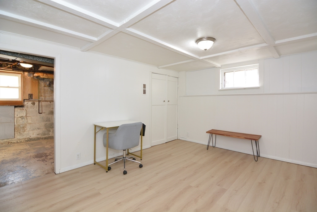 56 Perkins Avenue Malden, MA 02148 - Photo 19 of 23