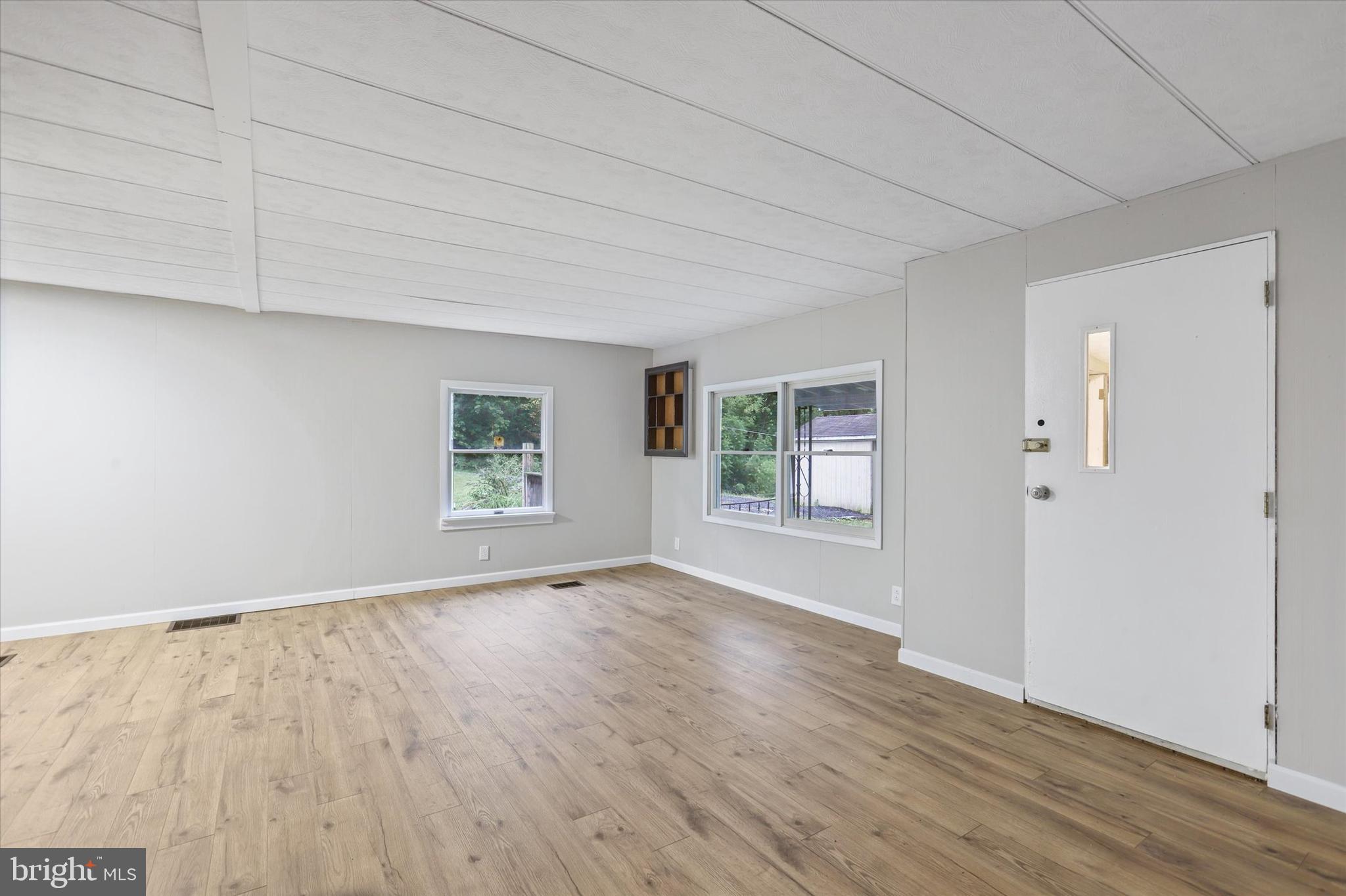 36 Spring Lane Road Dillsburg, PA 17019 - Photo 7 of 27 Gallery Image 7