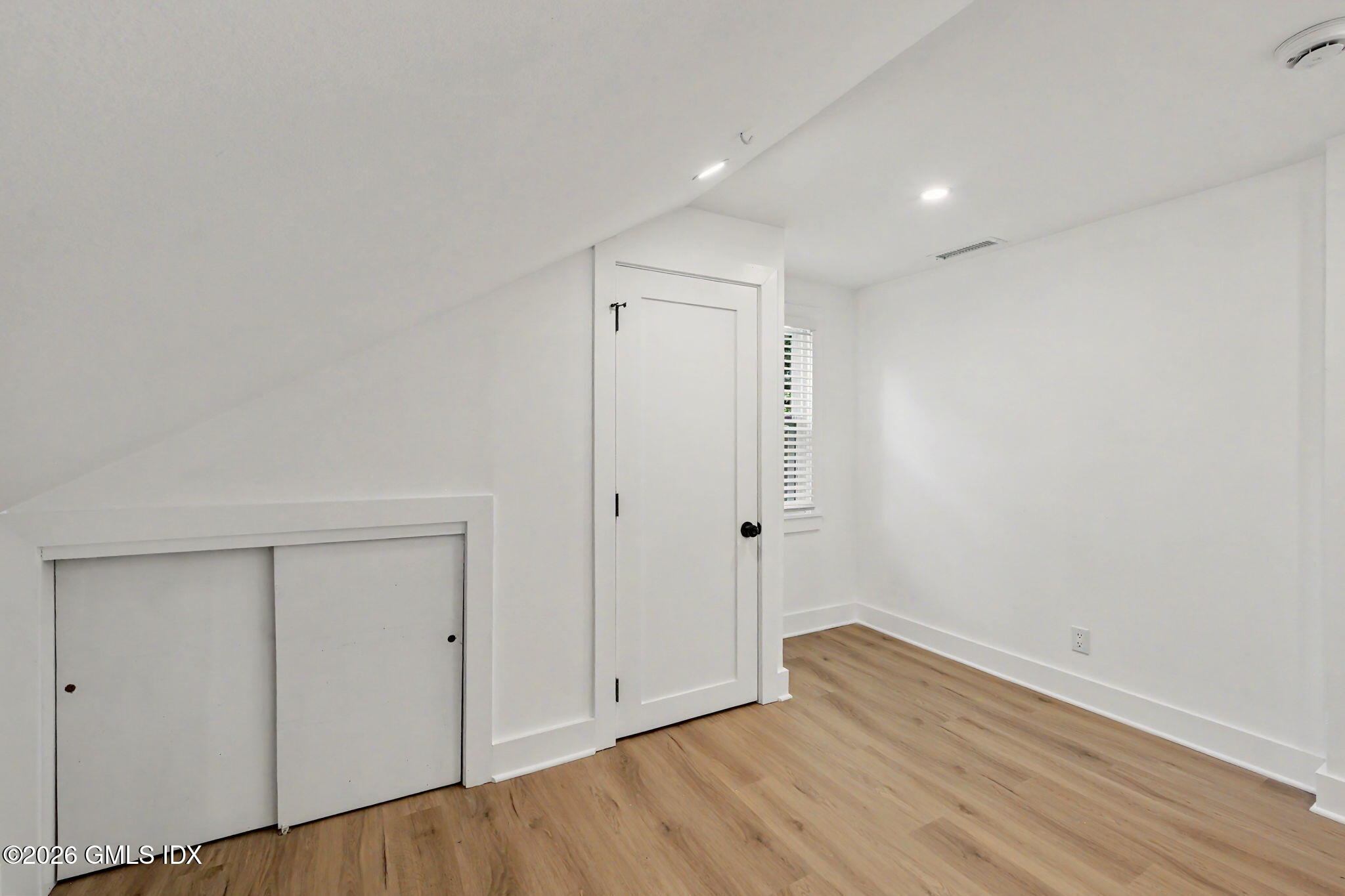 25 Hoover Road Riverside, CT 06878 - Photo 17 of 36 28-web-or-mls-25-hoover-rd