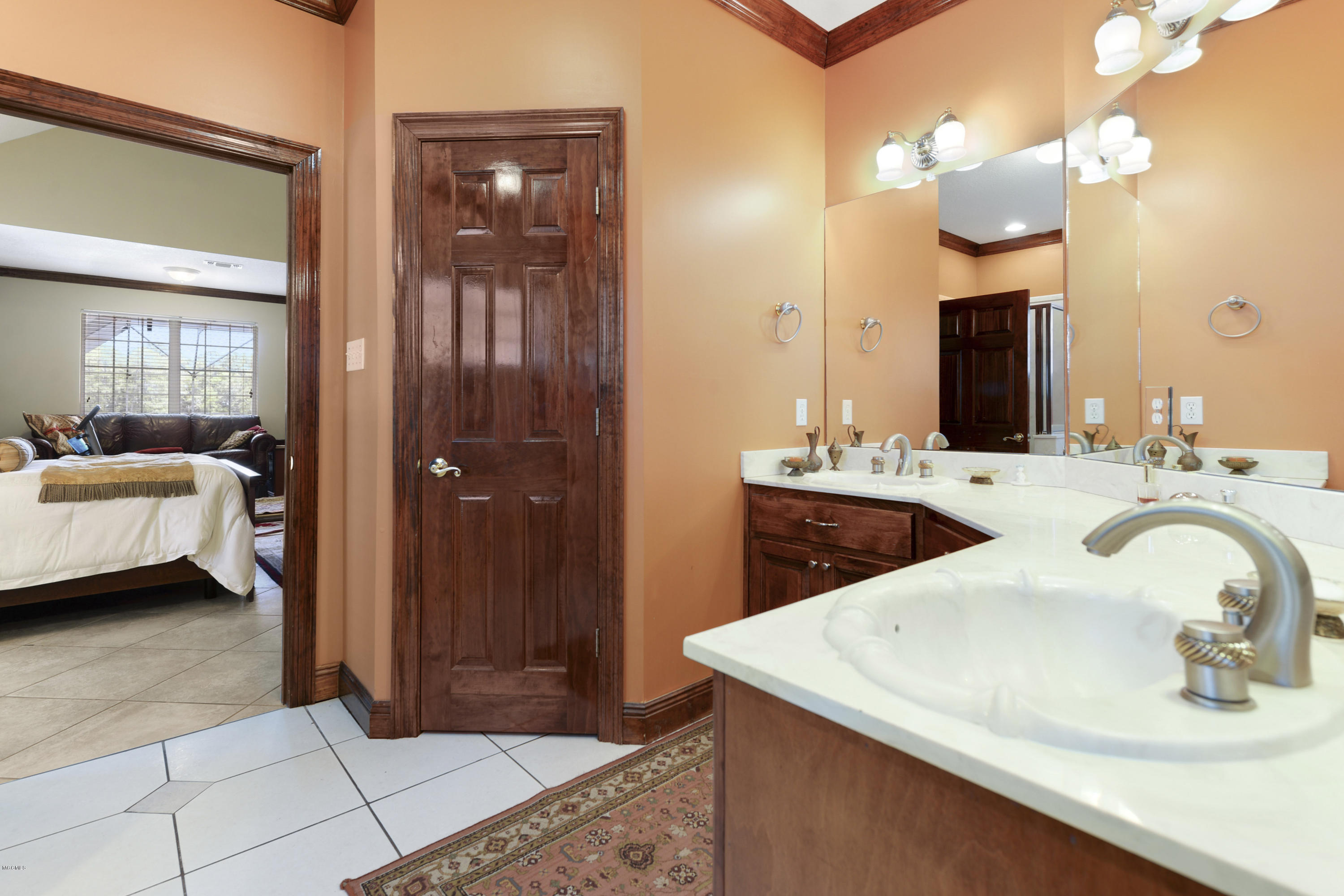 3624 Perryman Road Ocean Springs, MS 39564 - Photo 24 of 46 018