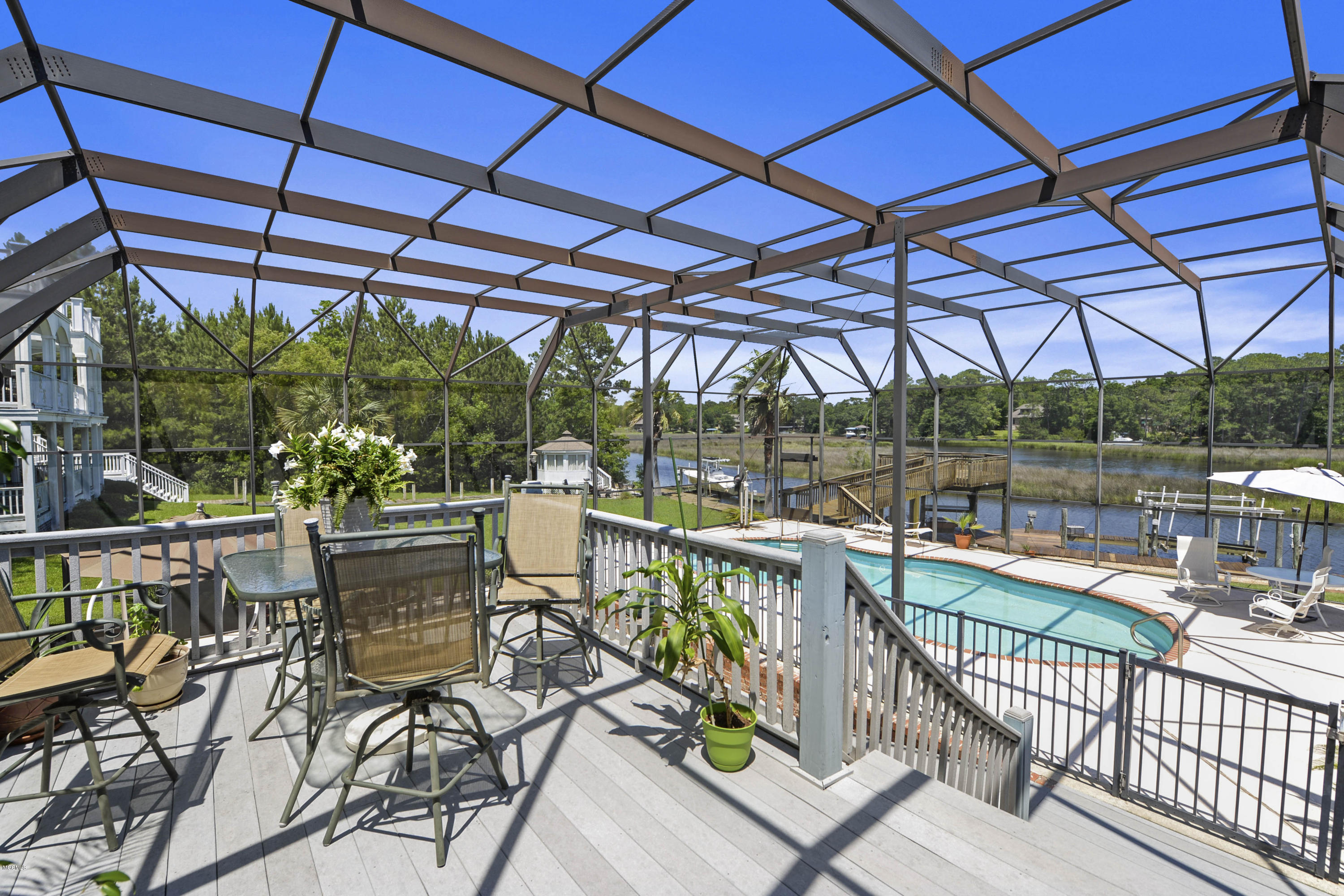 3624 Perryman Road Ocean Springs, MS 39564 - Photo 38 of 46 035