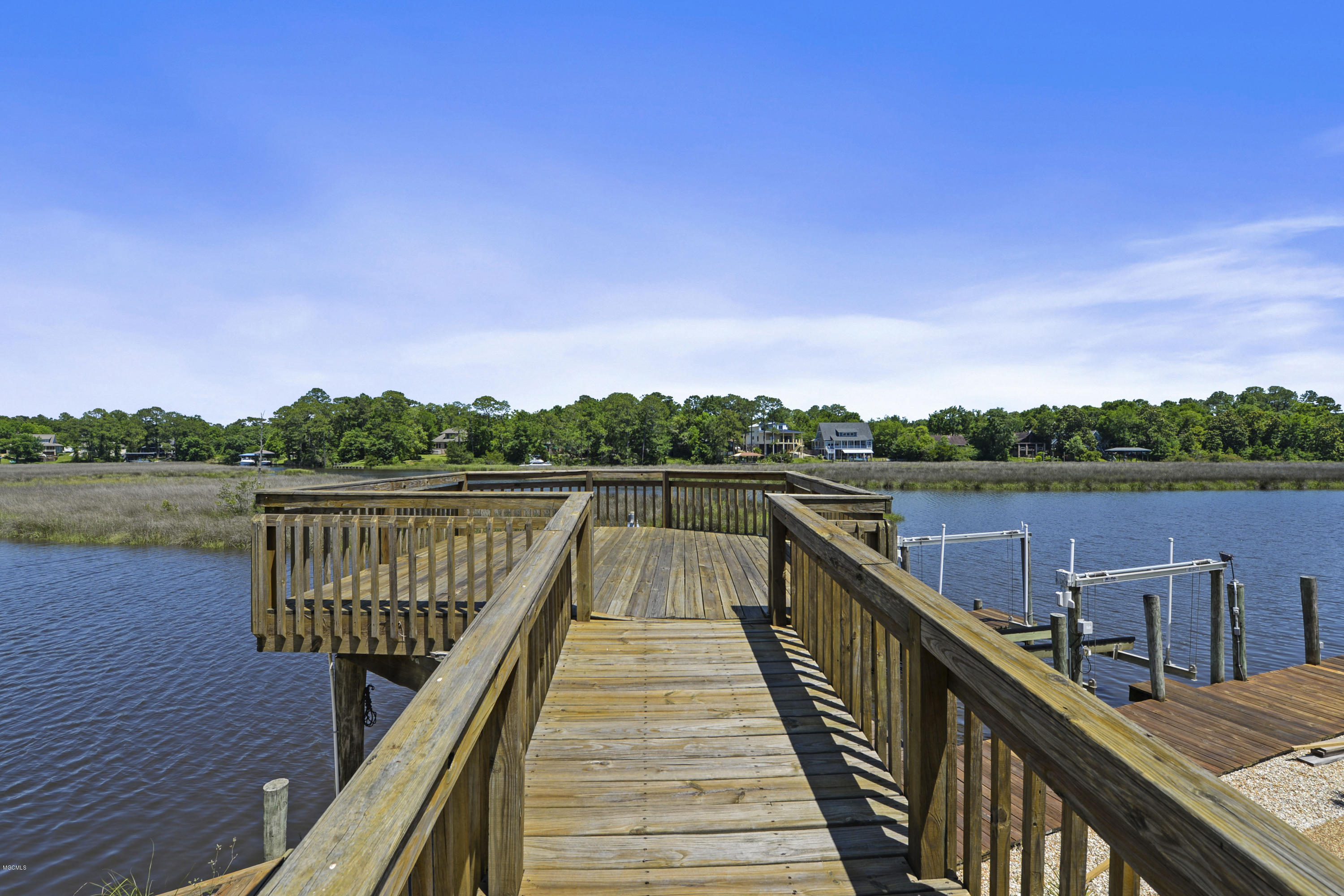 3624 Perryman Road Ocean Springs, MS 39564 - Photo 43 of 46 040