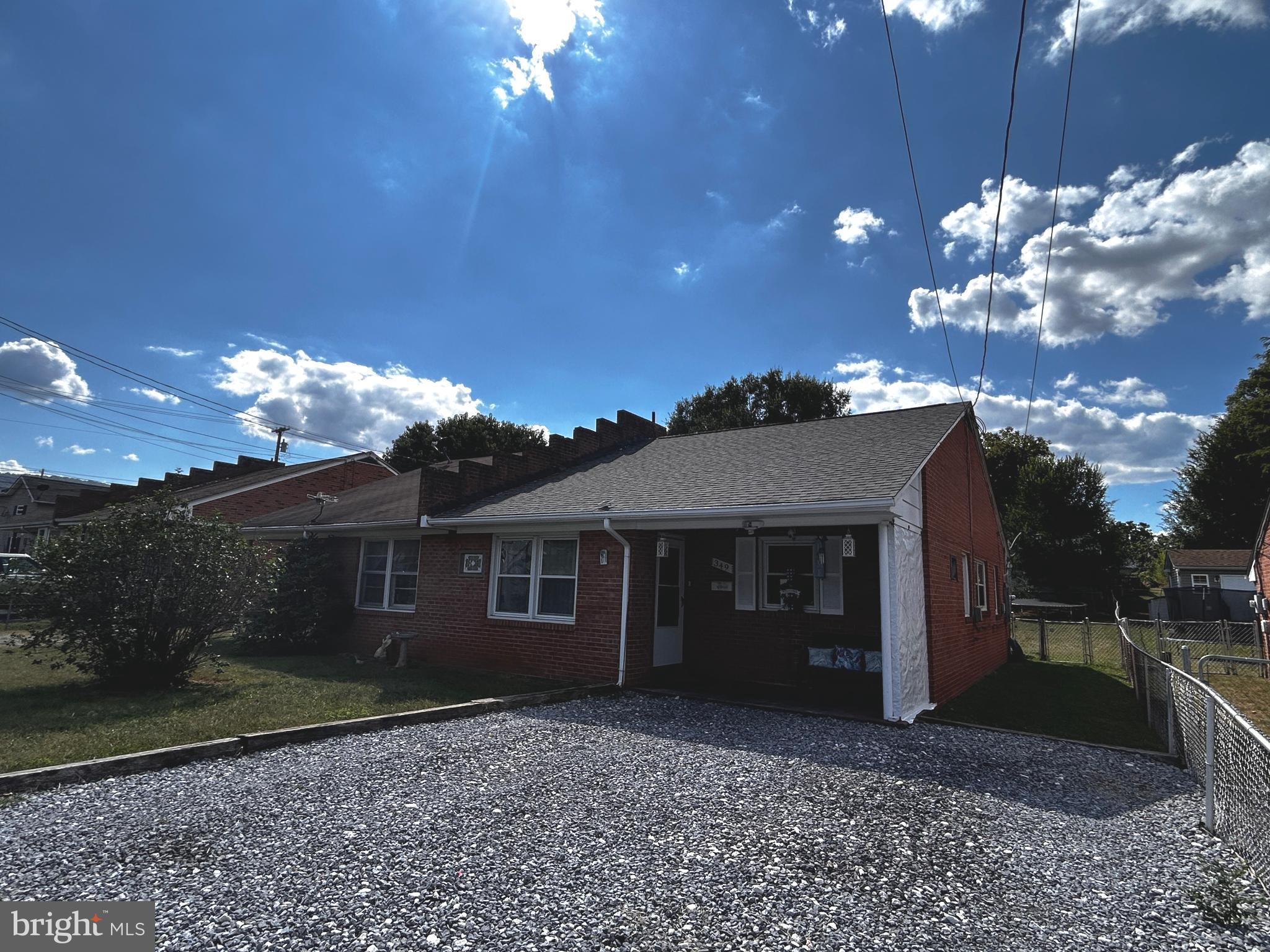 349 Ritenour Street Front Royal, VA 22630 - Photo 2 of 34