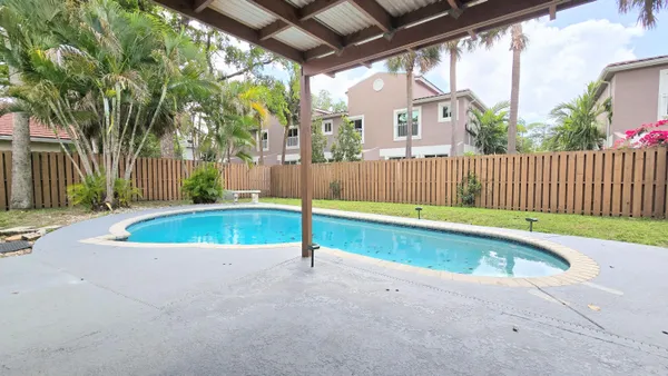 $3,350 | 1530 Northwest 93rd Terrace, Coral Springs, FL 33071