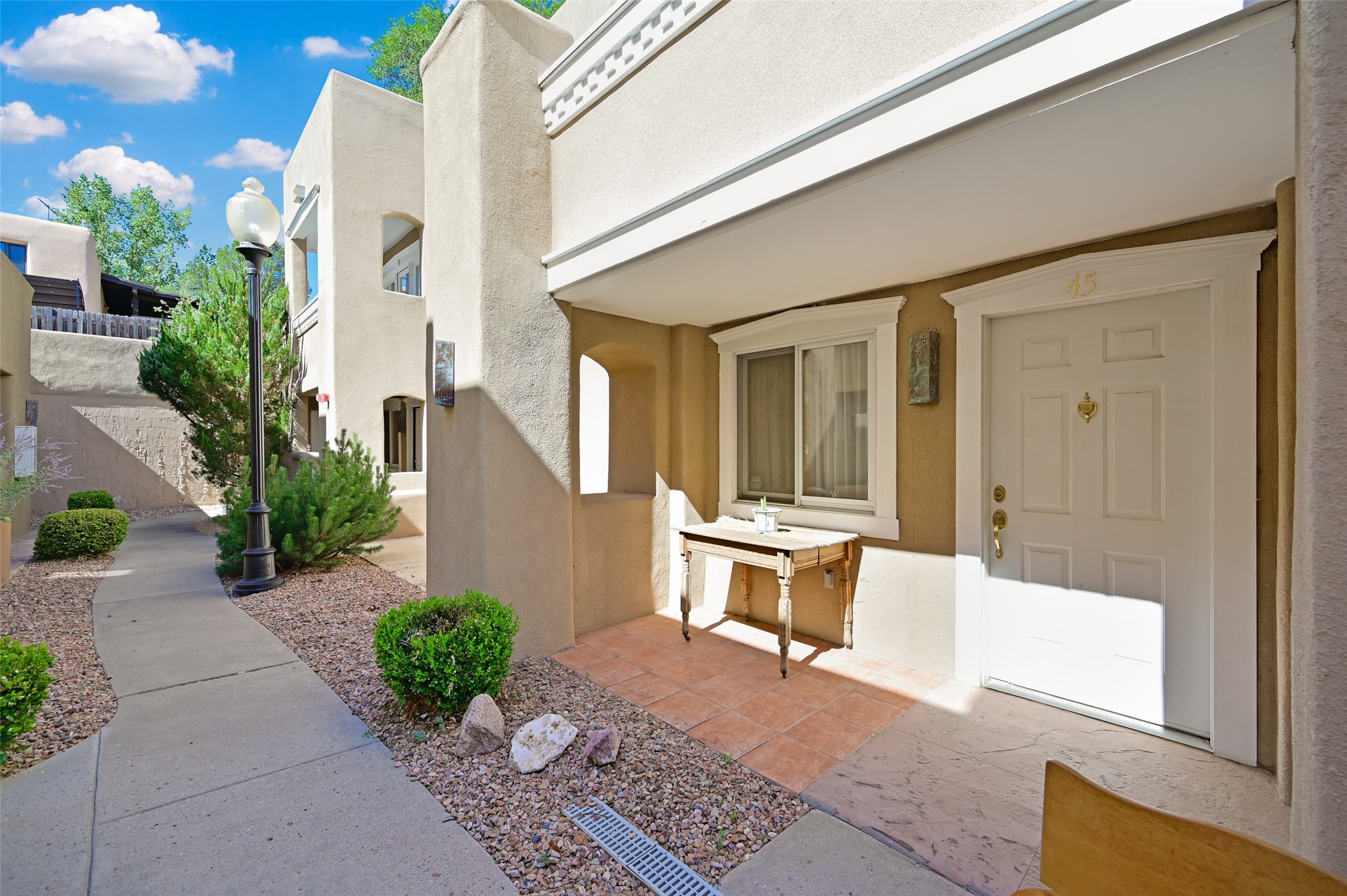 663 Bishops Lodge Road, Unit 45 Santa Fe, NM 87501 - Photo 9 of 12 Gallery Image 9