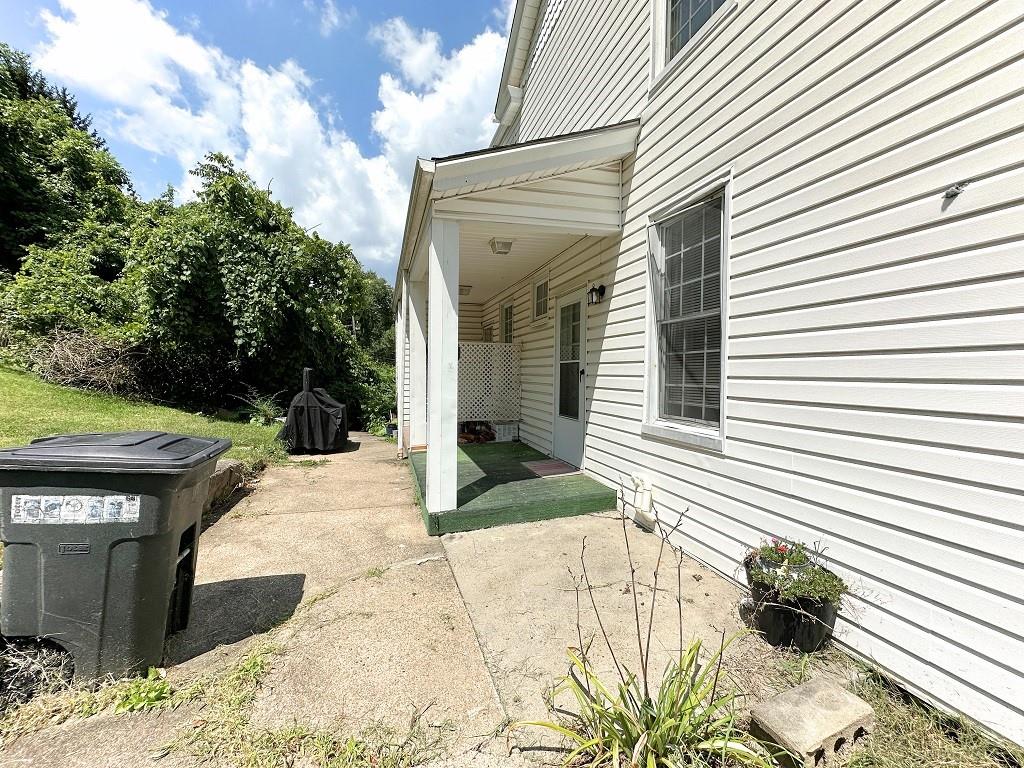 5808 Curry Road Pittsburgh, PA 15236 - Photo 23 of 25 Gallery Image 23