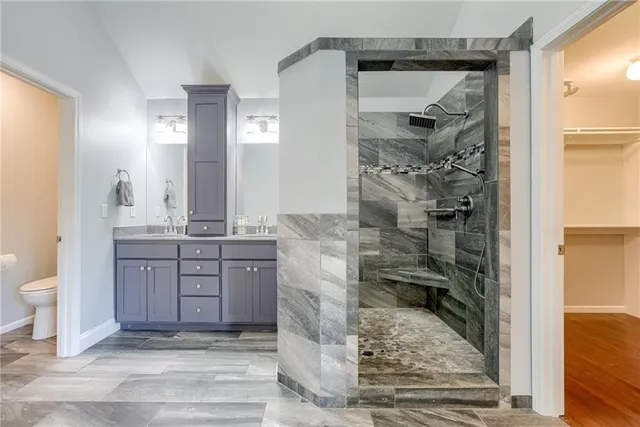 $385,000 | 1904 Shirley Court, Liberty, MO 64068