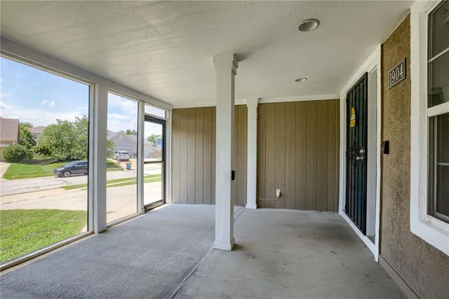 $385,000 | 1904 Shirley Court, Liberty, MO 64068