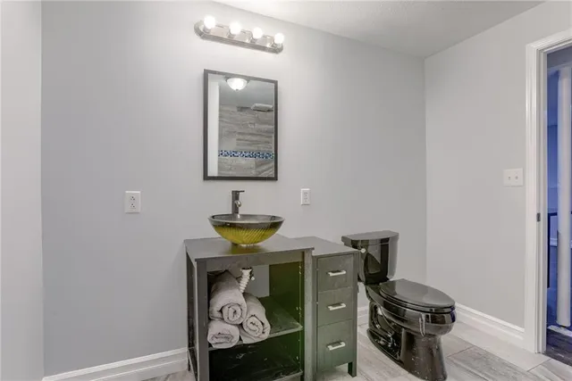 $385,000 | 1904 Shirley Court, Liberty, MO 64068