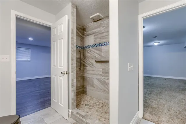 $385,000 | 1904 Shirley Court, Liberty, MO 64068