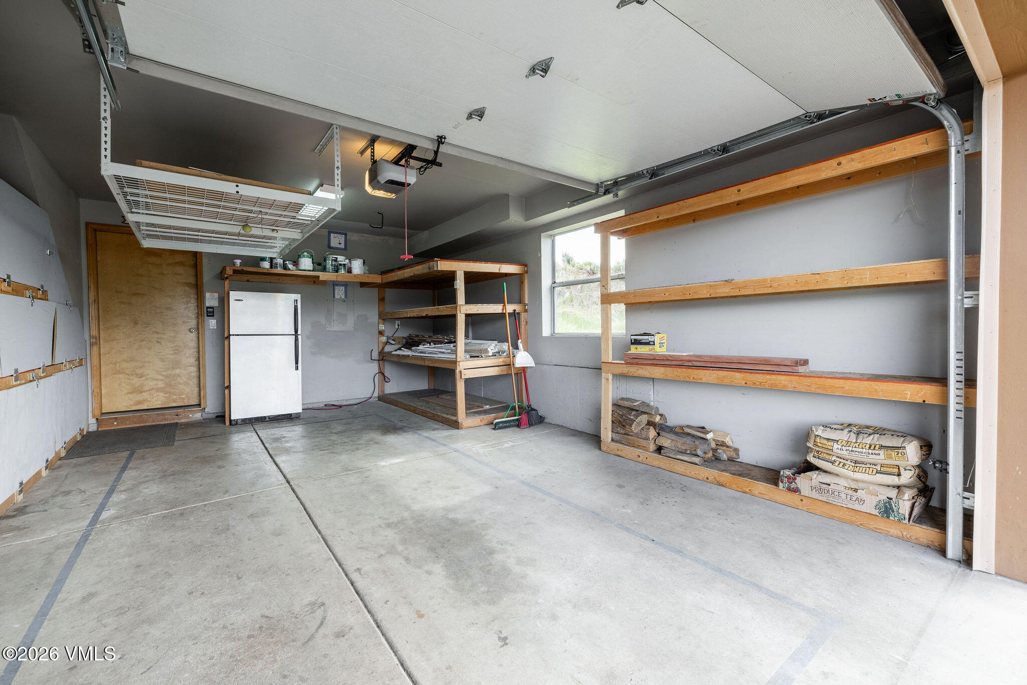 274 Beard Creek Road, Unit H4 Edwards, CO 81632 - Photo 37 of 41 2605_morningstar_th_4H_interior_garage_a