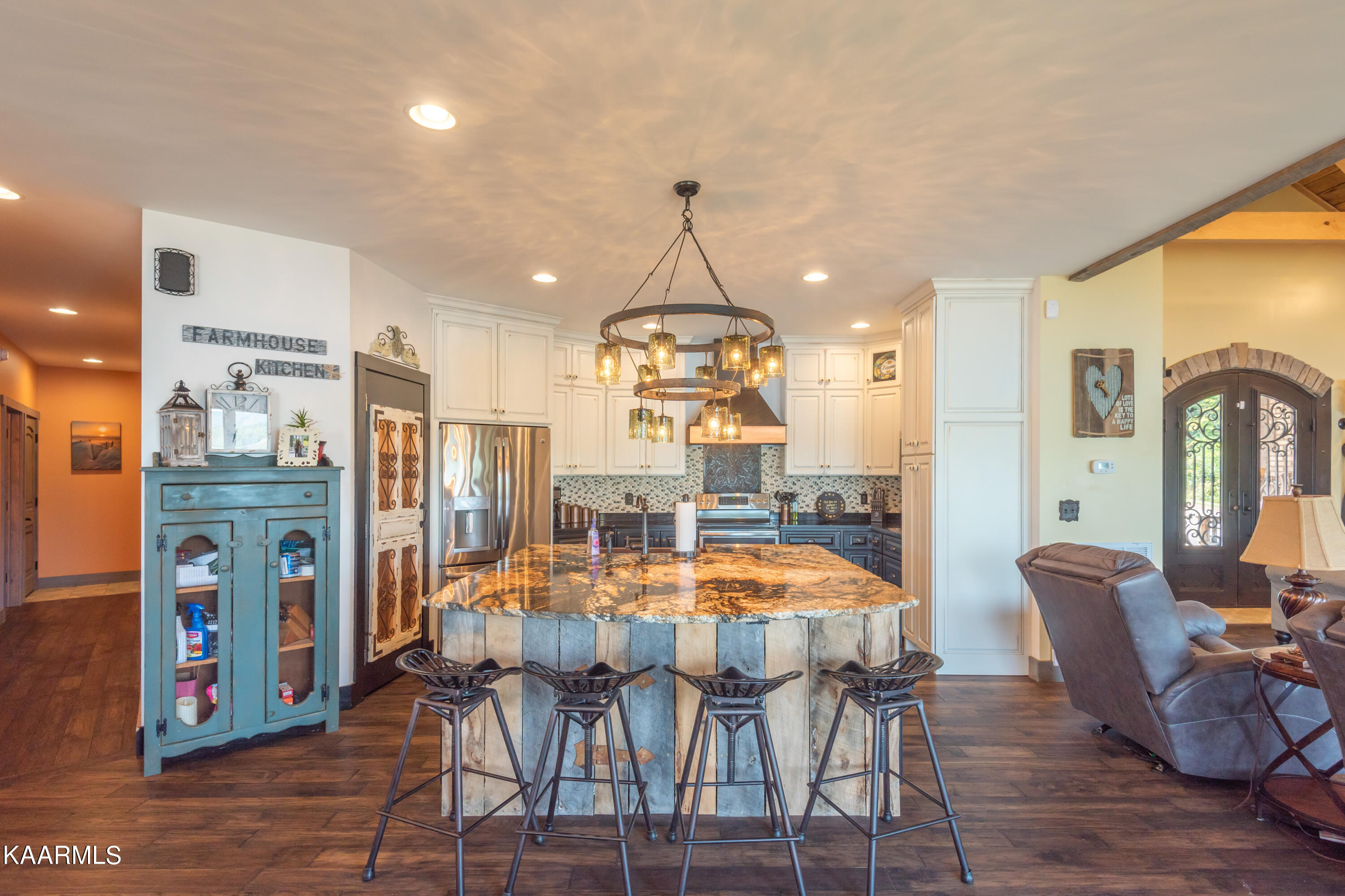 499 Chilhowee Lane Bean Station, TN 37708 - Photo 13 of 39 499 Chilhowee Ln-22