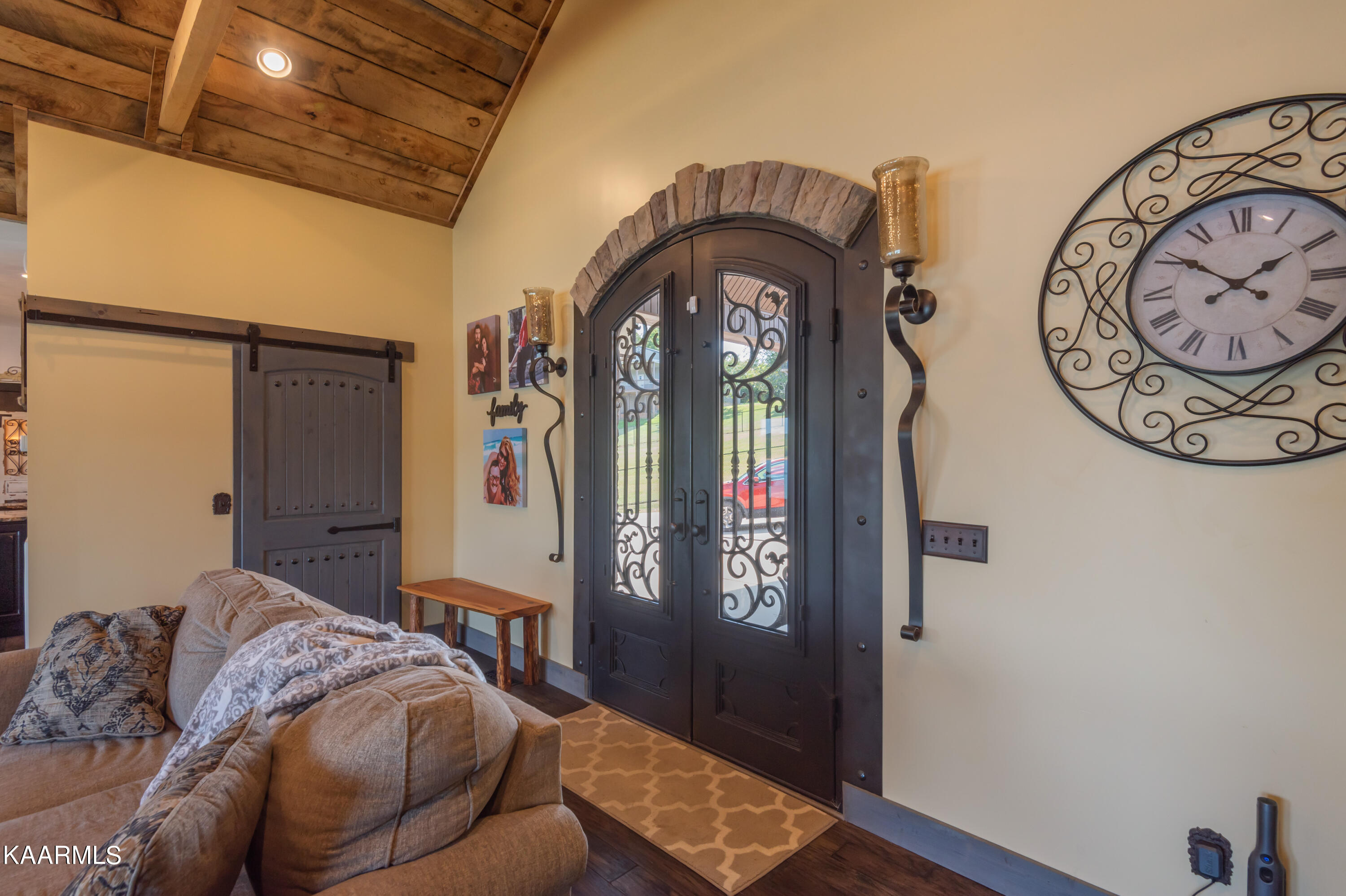 499 Chilhowee Lane Bean Station, TN 37708 - Photo 8 of 39 499 Chilhowee Ln-40