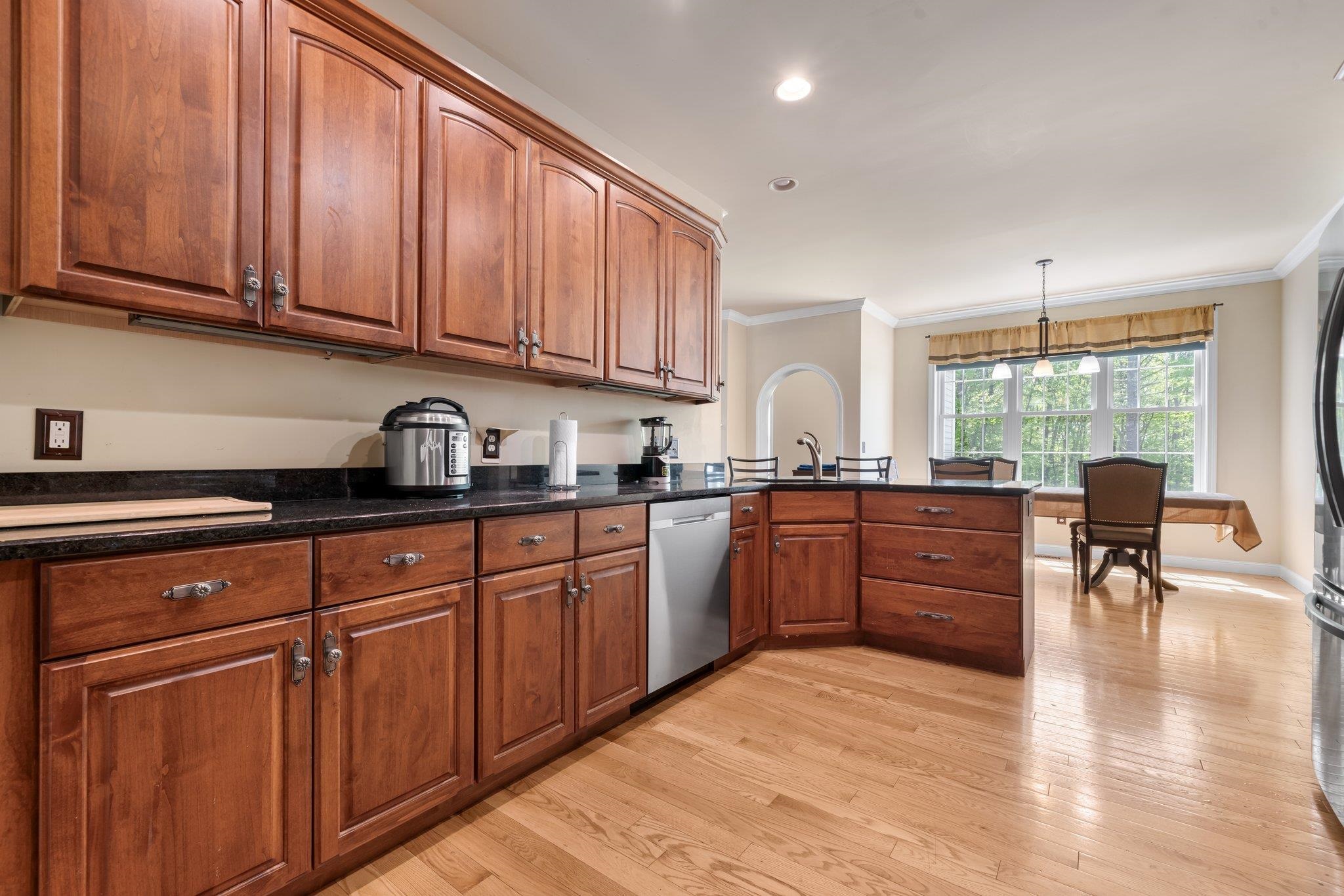 90 Springwood Way, Unit 53 Manchester, NH 03102 - Photo 39 of 40