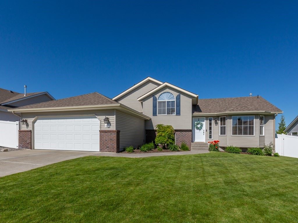 608 South Michigan Road Spokane Valley, WA 99016 - Photo 1 of 20