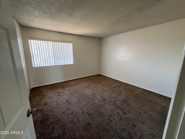 $84,900 | 3810 North Maryvale Parkway, Unit 2084, Phoenix, AZ 85031