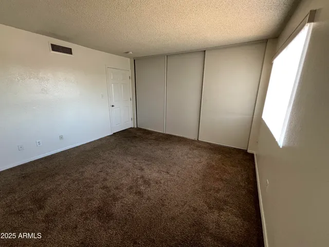 $84,900 | 3810 North Maryvale Parkway, Unit 2084, Phoenix, AZ 85031