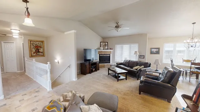 $474,900 | 176 Sunflower Street, Casper, WY 82604
