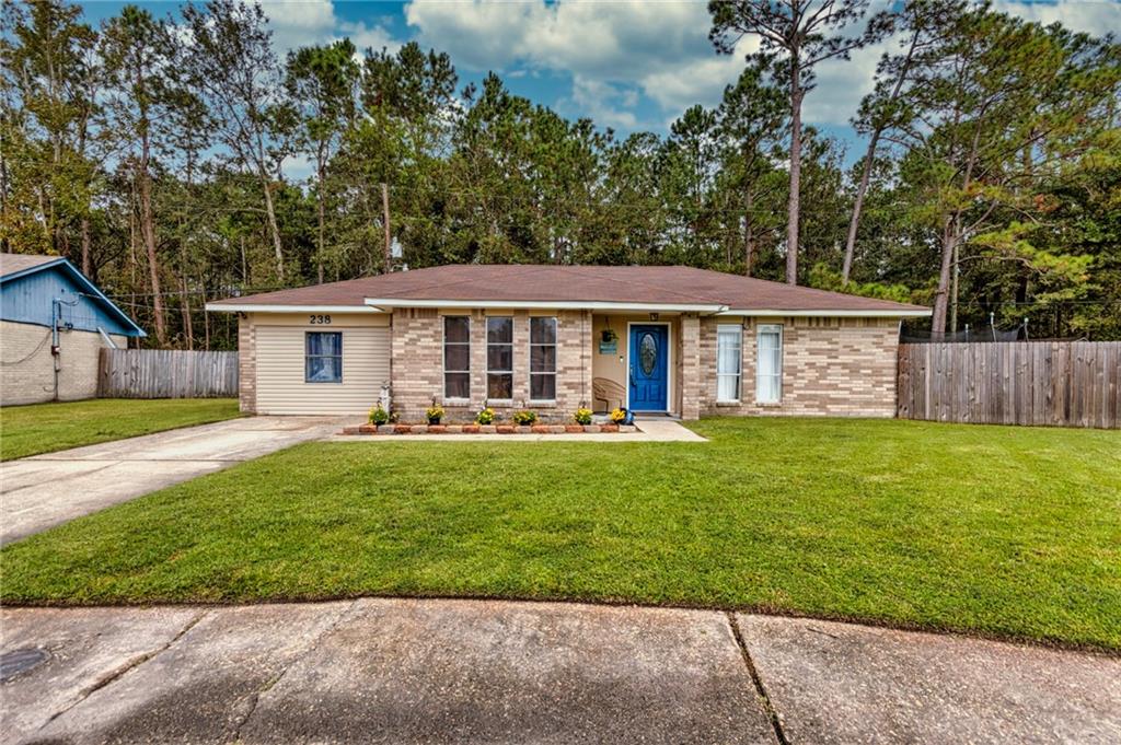 238 Foxbriar Street Slidell, LA 70461 - Photo 1 of 24