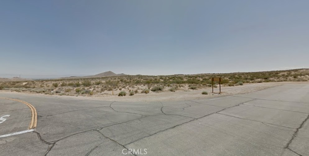100 West Dawn Road Rosamond, CA 93560 - Photo 2 of 6