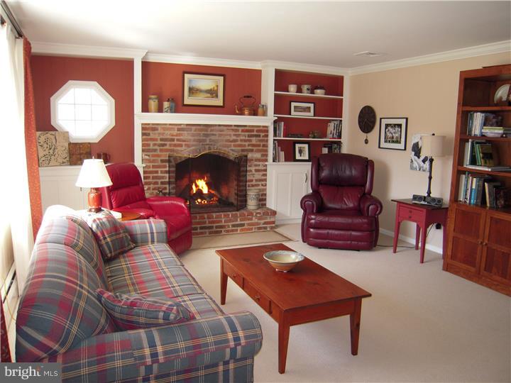 3615 Concord Road Doylestown, PA 18902 - Photo 12 of 25 Family Room