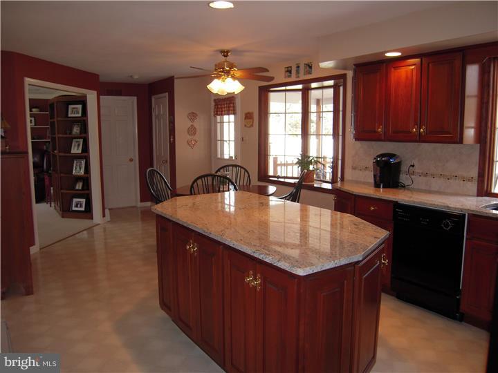 3615 Concord Road Doylestown, PA 18902 - Photo 9 of 25 Kitchen