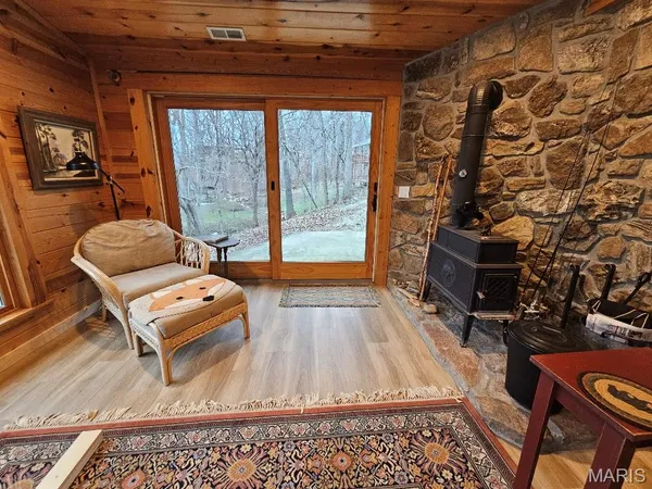 $599,900 | Undisclosed Address, Myrtle, MO 65778