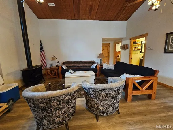 $599,900 | Undisclosed Address, Myrtle, MO 65778