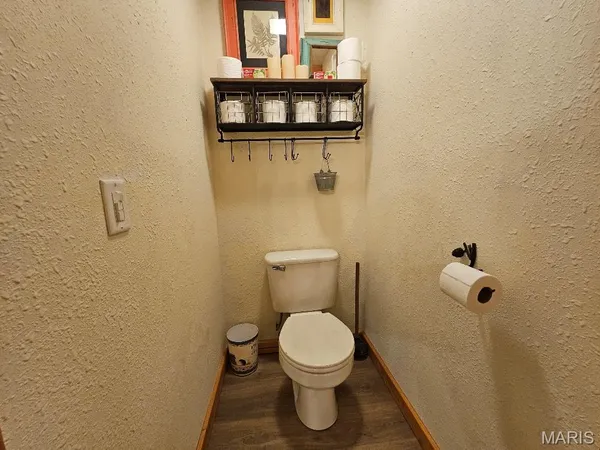 $599,900 | Undisclosed Address, Myrtle, MO 65778