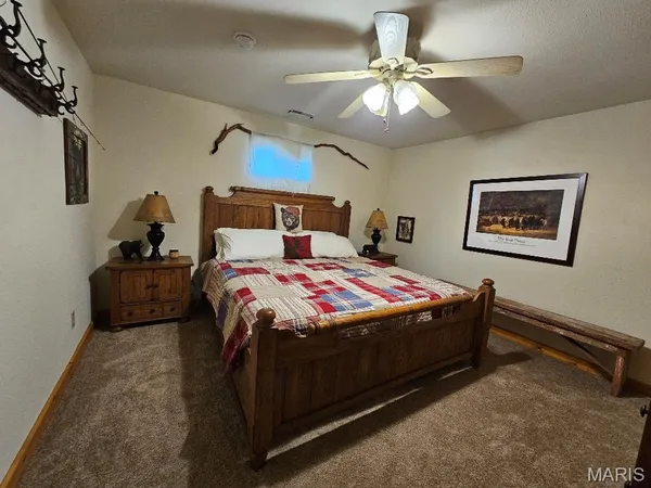 $599,900 | Undisclosed Address, Myrtle, MO 65778