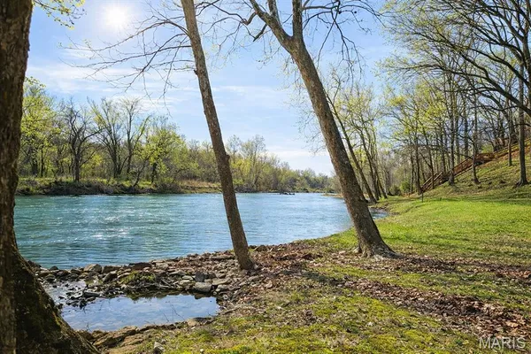 $599,900 | Undisclosed Address, Myrtle, MO 65778