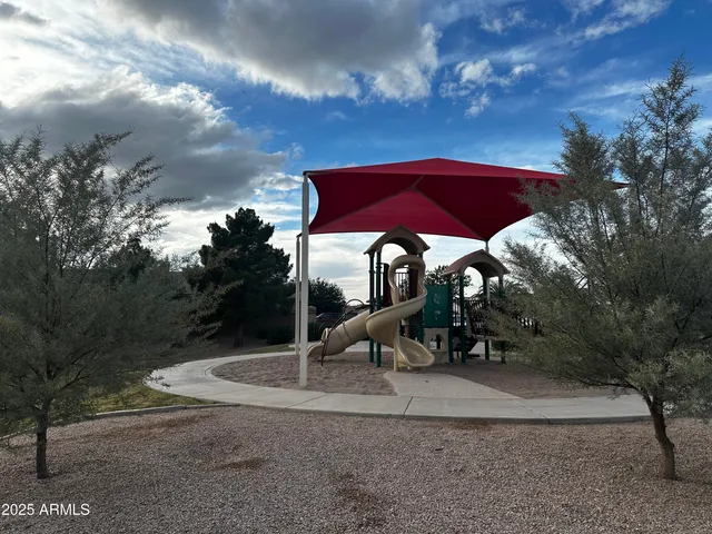 $1,900 | 1686 West Paisley Drive, San Tan Valley, AZ 85144