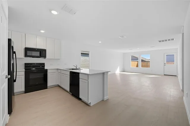 $1,825 | 6733 Haines Drive, Princeton, TX 75407