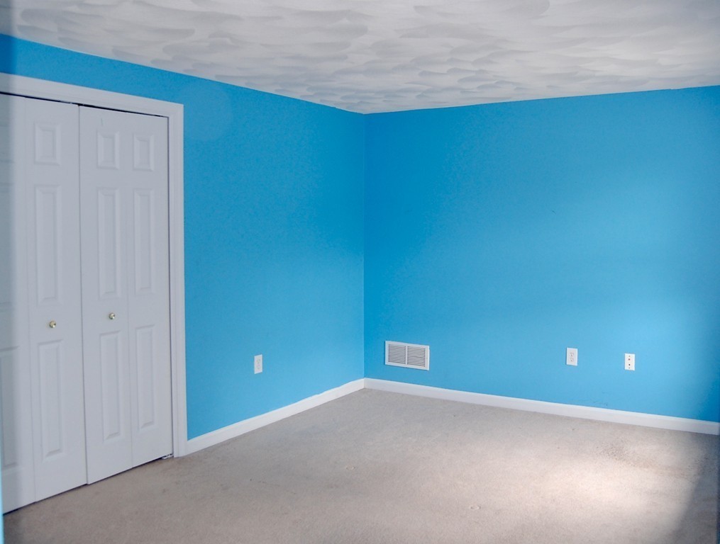 122 Charant Road Lowell, MA 01854 - Photo 12 of 15 Gallery Image 12