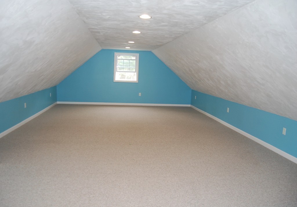 122 Charant Road Lowell, MA 01854 - Photo 13 of 15 Gallery Image 13