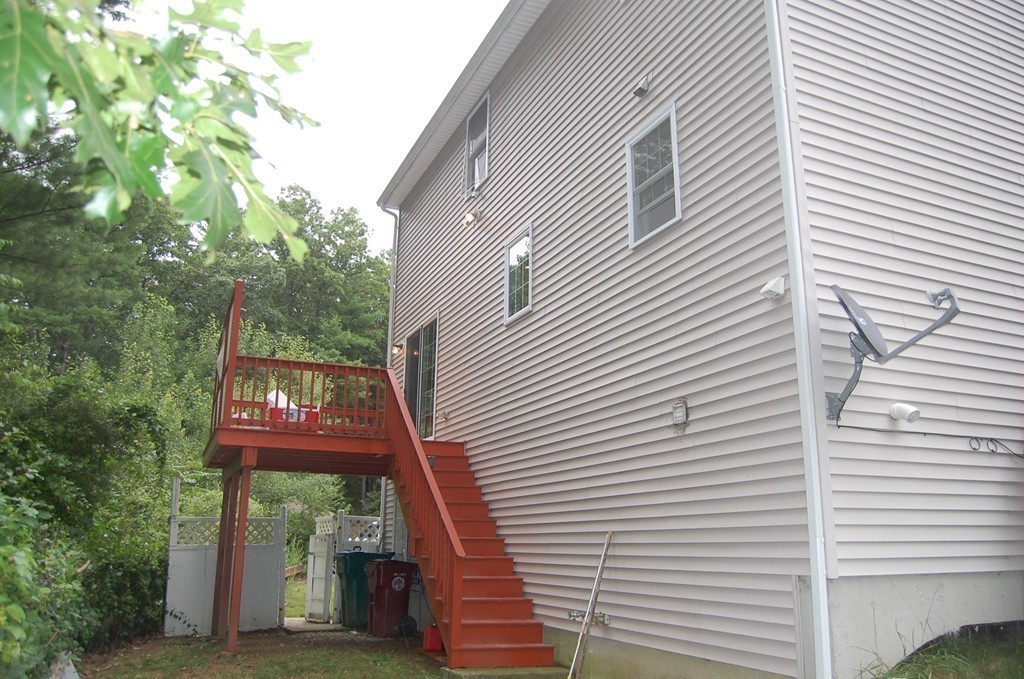 122 Charant Road Lowell, MA 01854 - Photo 5 of 15 Gallery Image 5