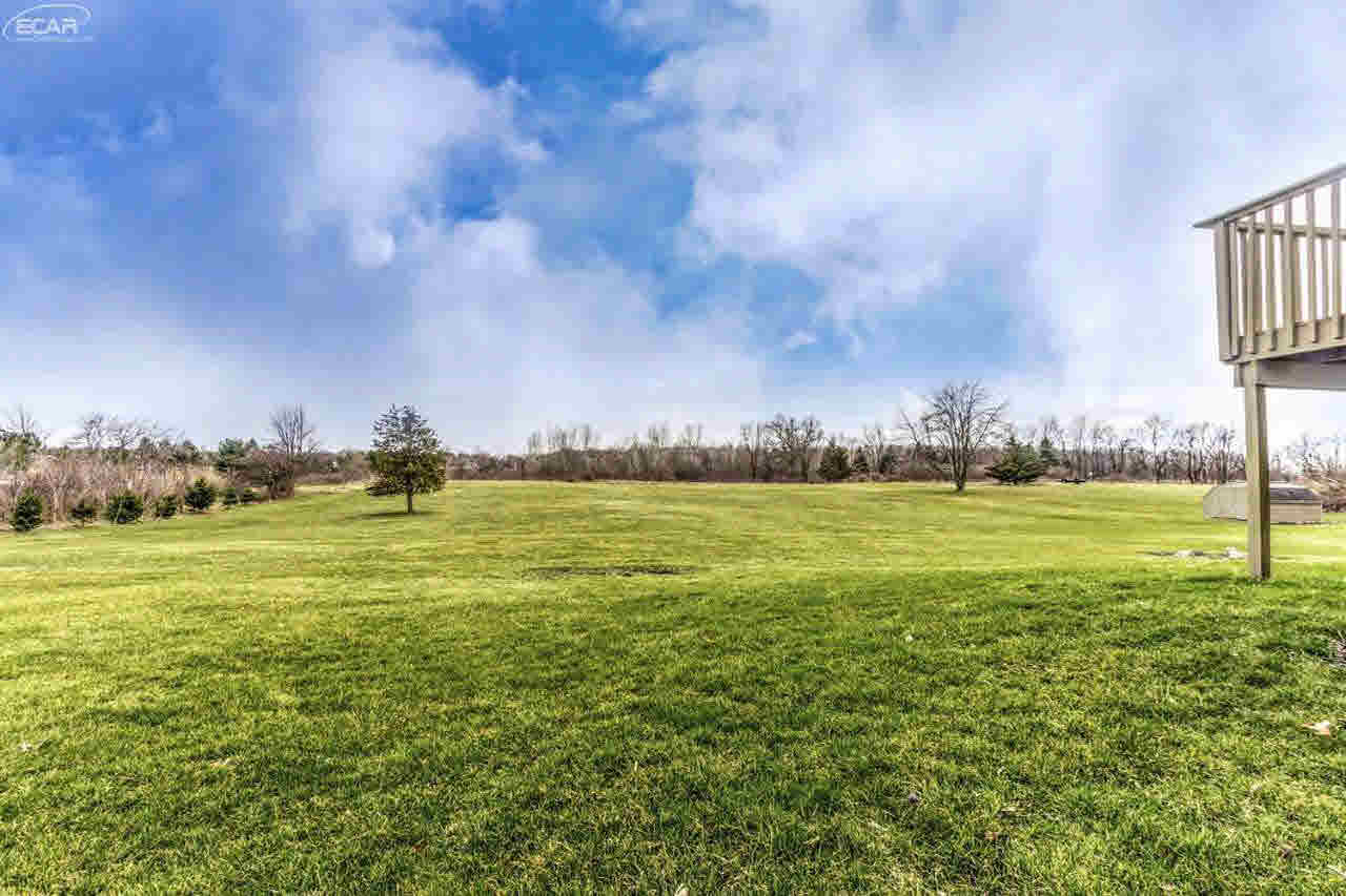 1400 Bone Road Fenton, MI 48430 - Photo 34 of 40 21277362-33.JPG