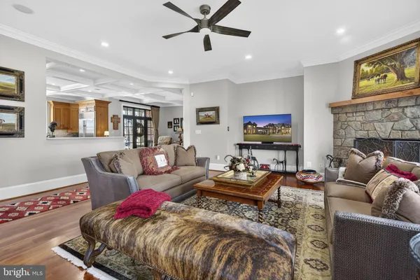 $3,395,000 | 21051 St Louis Road, Middleburg, VA 20117