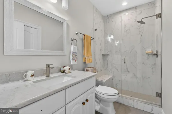 $3,395,000 | 21051 St Louis Road, Middleburg, VA 20117