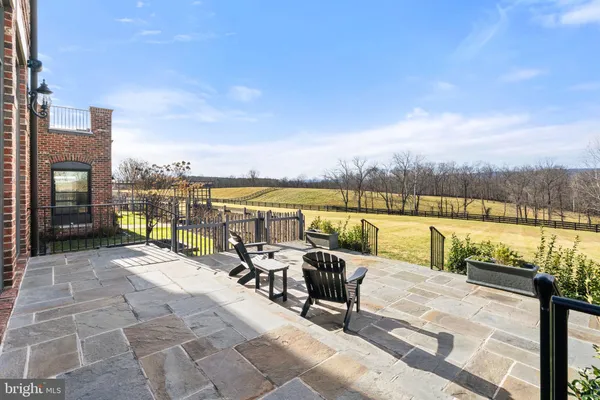 $3,395,000 | 21051 St Louis Road, Middleburg, VA 20117