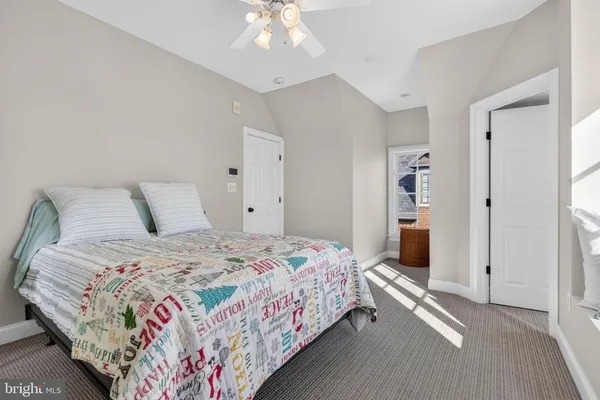 $3,395,000 | 21051 St Louis Road, Middleburg, VA 20117