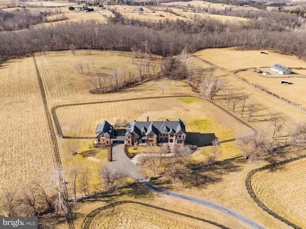 $3,395,000 | 21051 St Louis Road, Middleburg, VA 20117