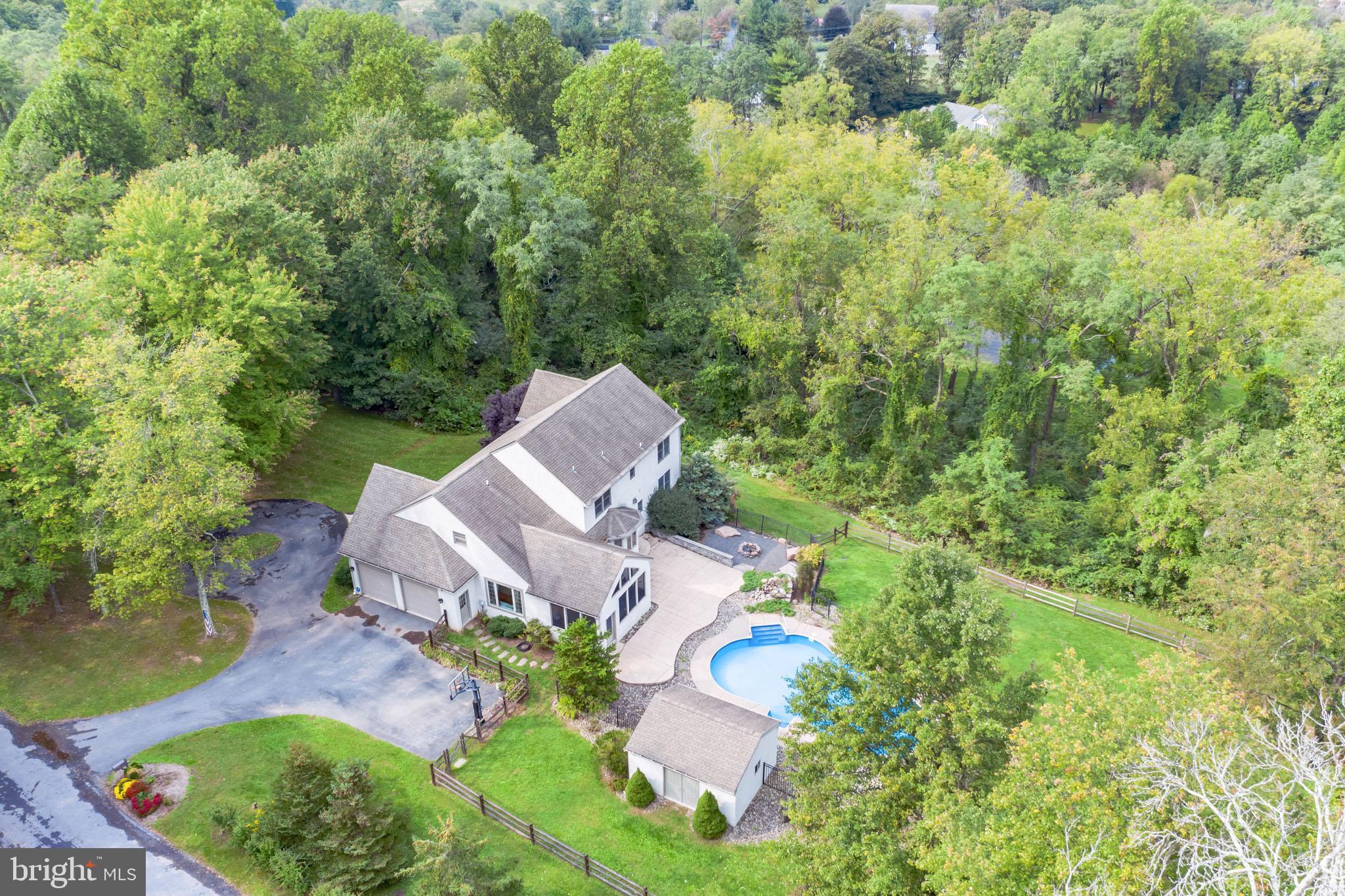 1561 Evans Road Pottstown, PA 19465 - Photo 5 of 48