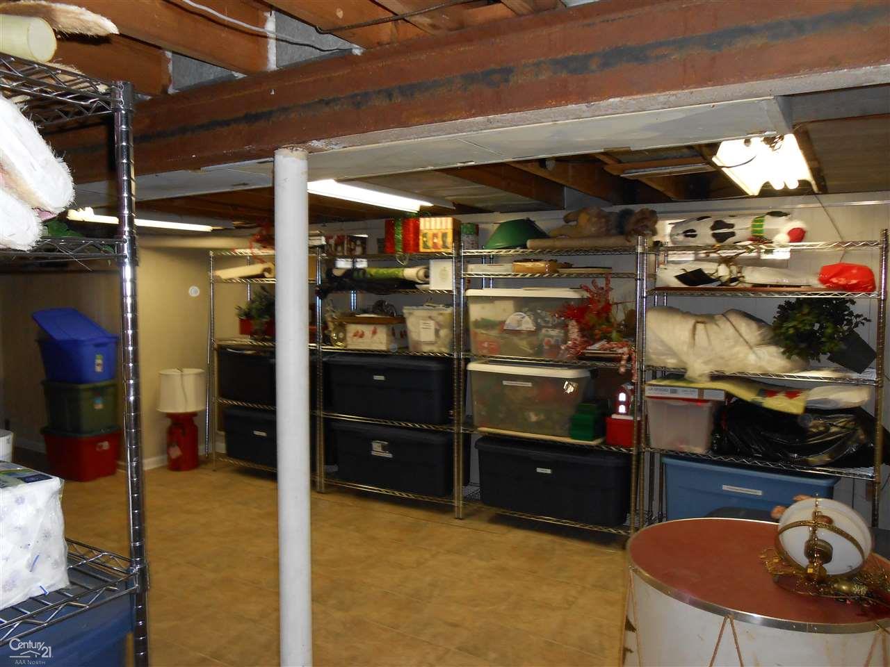 857 Hawthorne Road Grosse Pointe Woods, MI 48236 - Photo 35 of 44