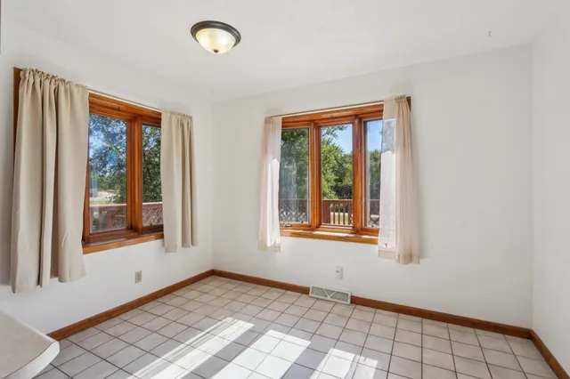 $370,000 | 1128 West Happy Hollow Road, Janesville, WI 53546