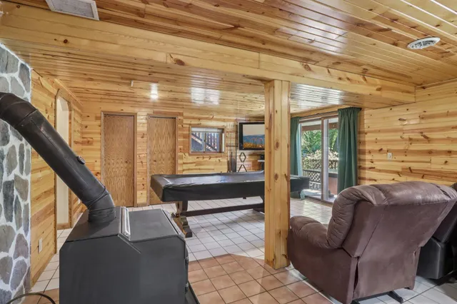 $370,000 | 1128 West Happy Hollow Road, Janesville, WI 53546