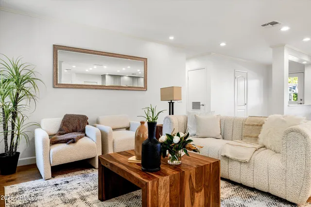 $1,595,000 | 4826 North 34th Place, Phoenix, AZ 85018